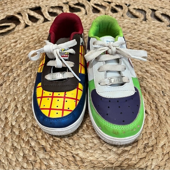 Toy Story Nike Shoes 12c - Picture 2 of 5